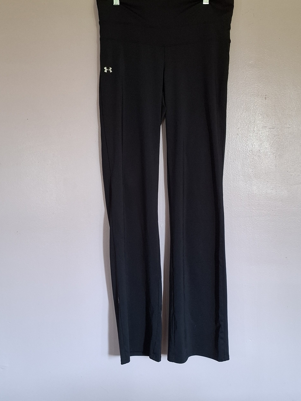 Under Armour Women's Black Performance Yoga Pants SIZE MD.